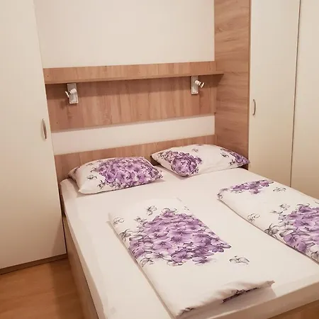 Lavanda 2 * Njivice
