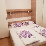 Lavanda 2 * Njivice